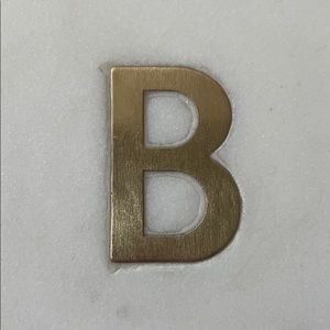 Meet your Posher, Max